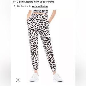 Alice + Olivia NYC slim leopard print jogger pant size small